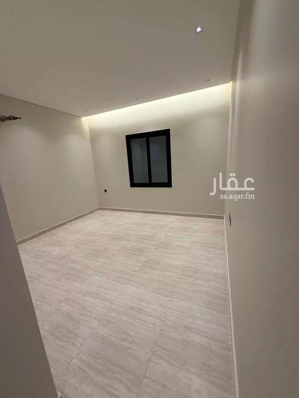 شقة 3 غرف في النزهة 3