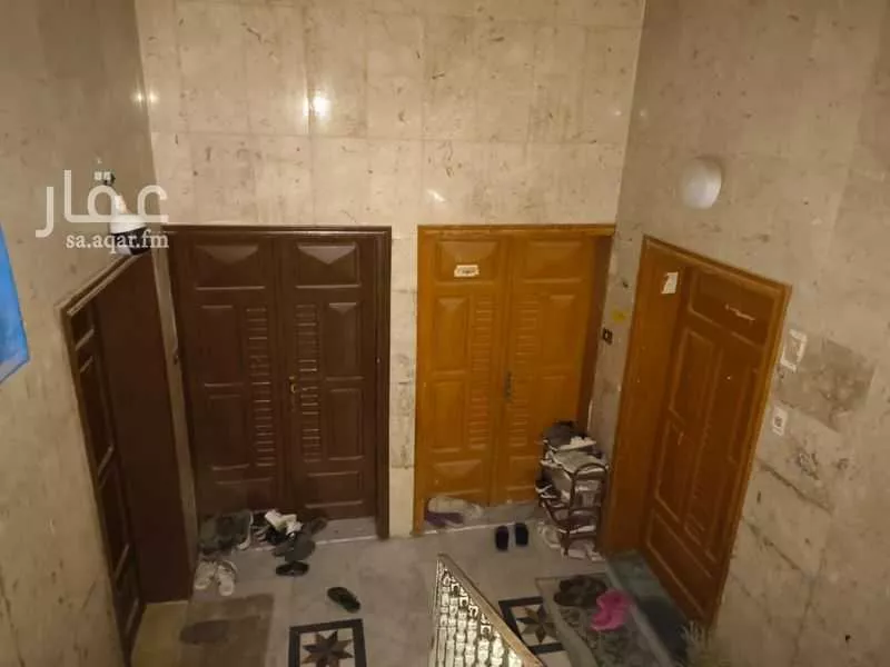 عمارة 296 م² في الخنساء 3