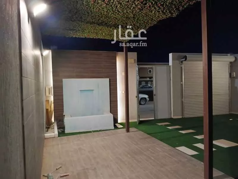 فيلا 8 غرف في طيبة 2