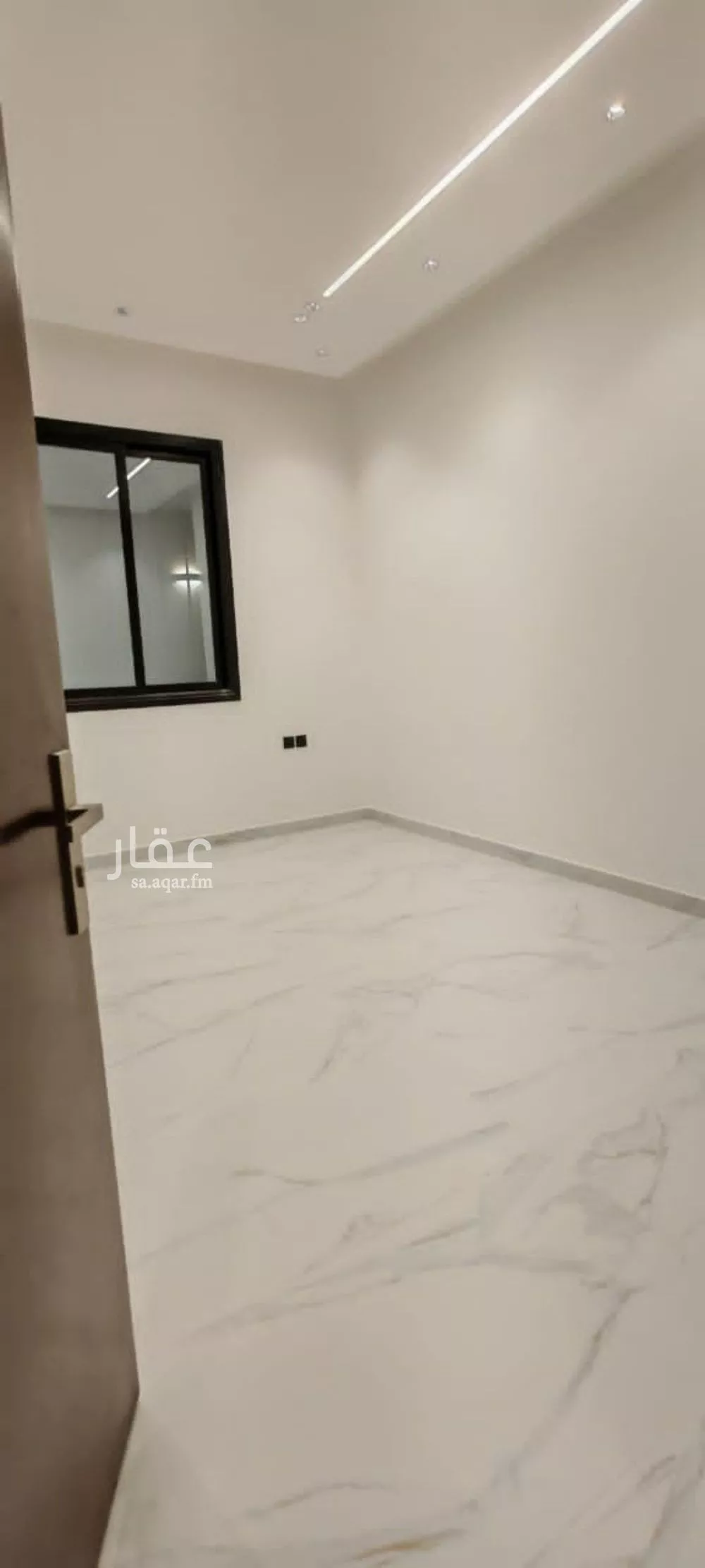 5 bedroom villa in Al Qadisiyah 4