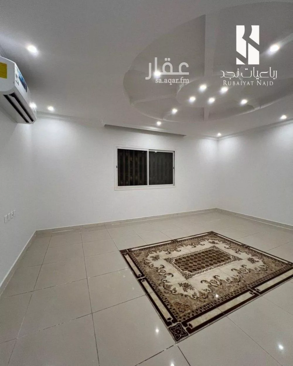 فيلا 5 غرف في العقيق 4