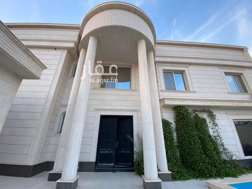 5 bedroom apartment in Al Maizilah 4