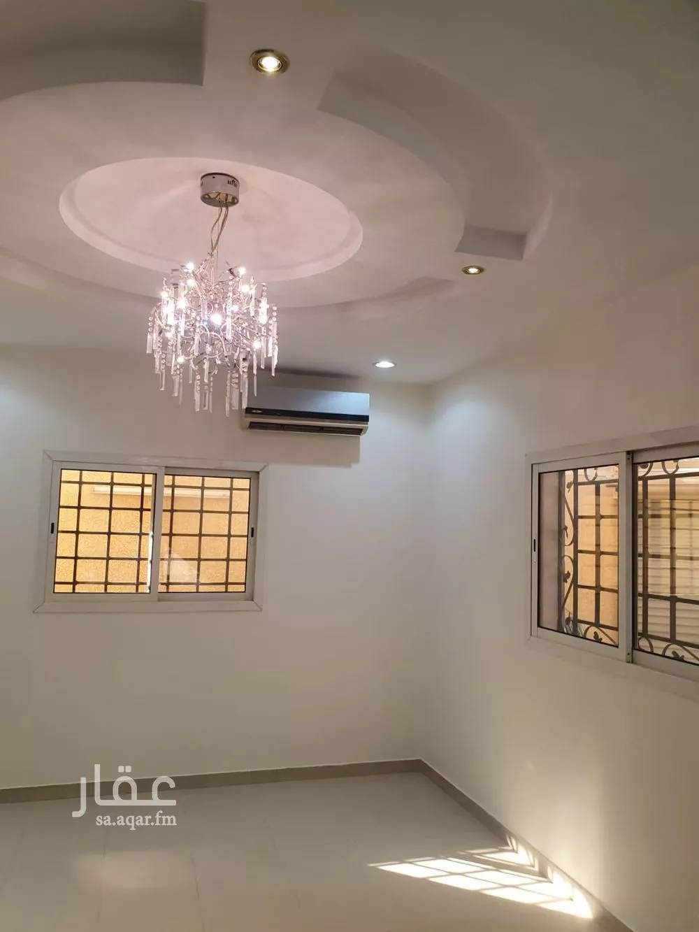 فيلا 5 غرف في الخليج 5