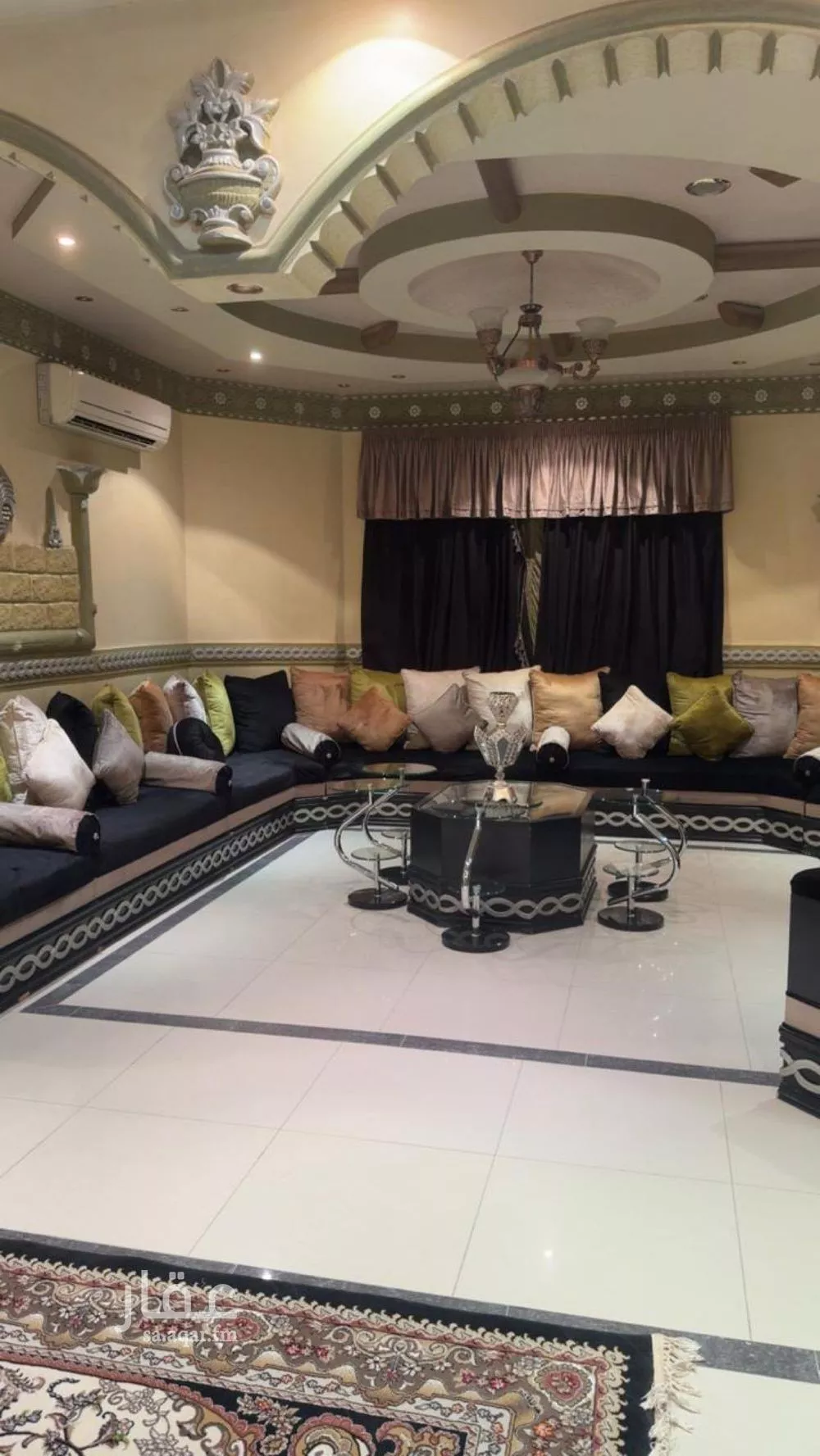 فيلا 5 غرف في القادسية 4