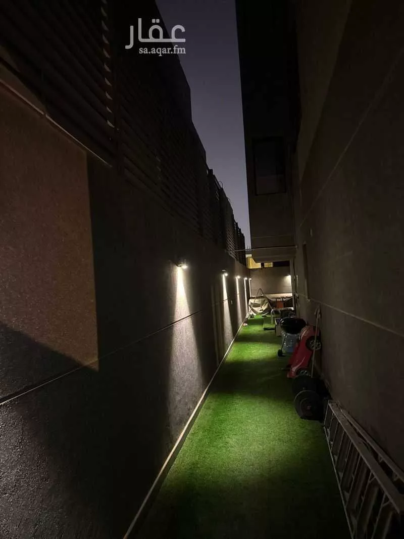 فيلا 6 غرف في العليا 4