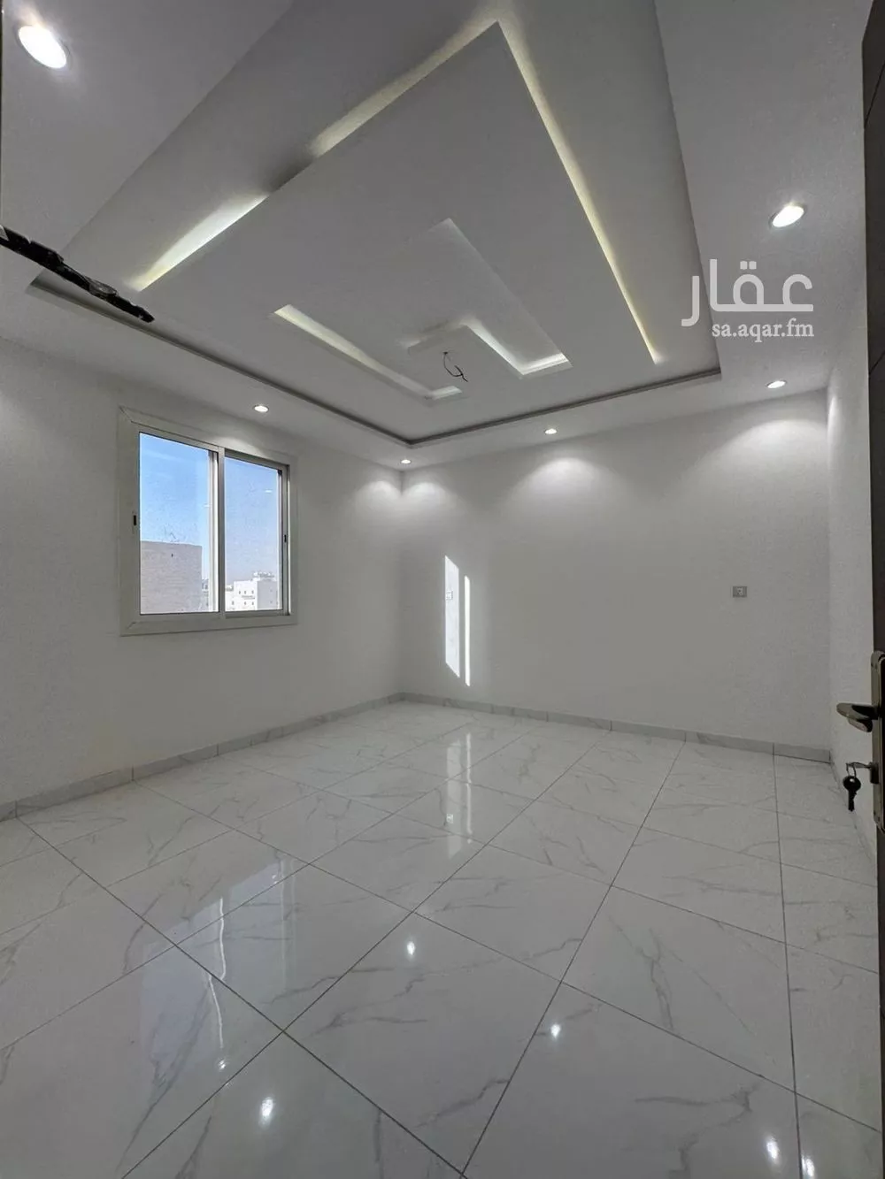 شقة 4 غرف في الريان 2