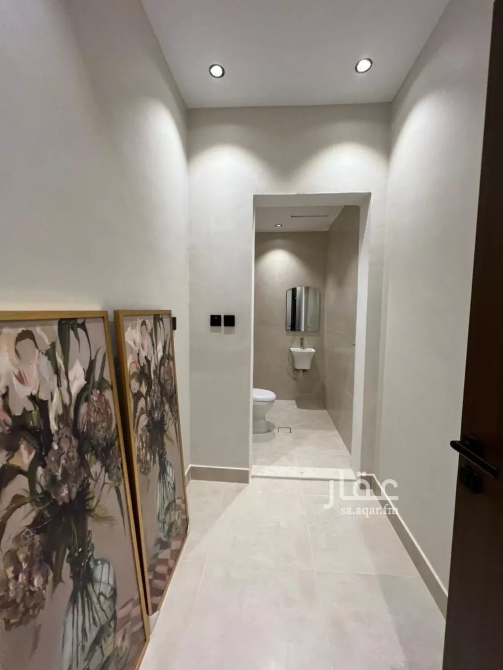 شقة 5 غرف في النزهة 5