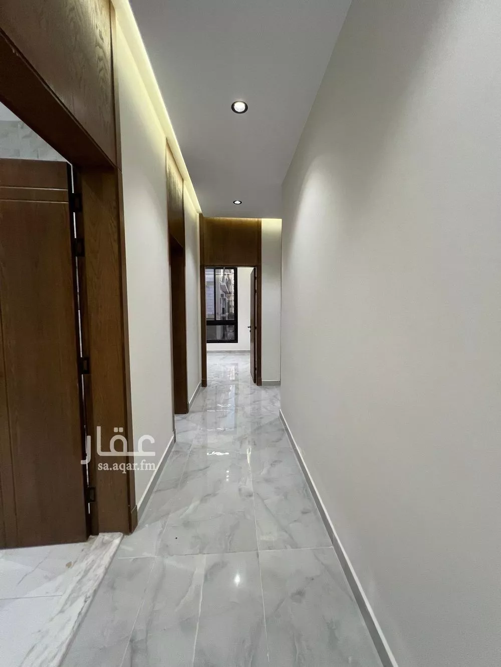 شقة 5 غرف في الريان 3