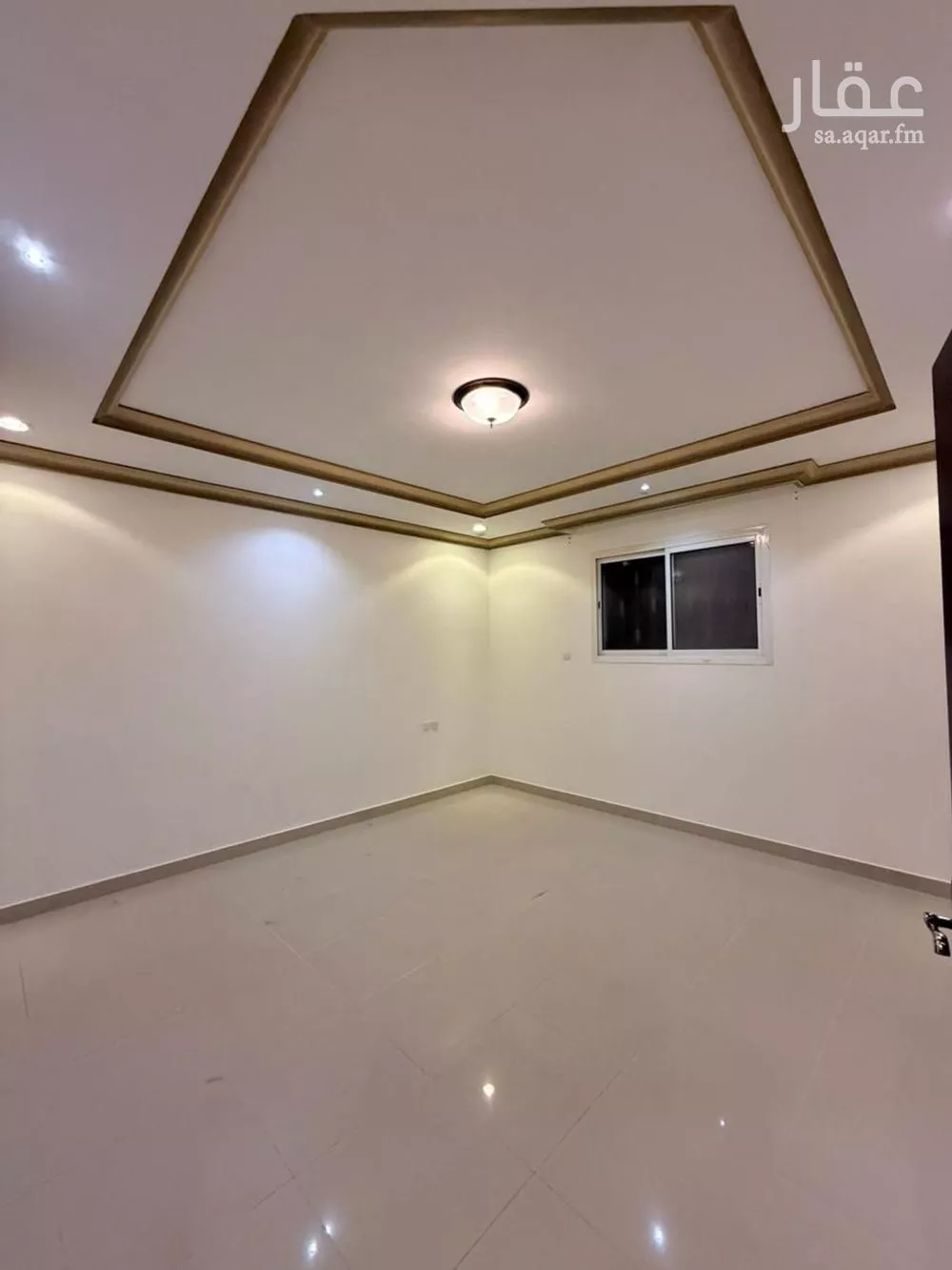 فيلا 14 غرف في الروابي 3