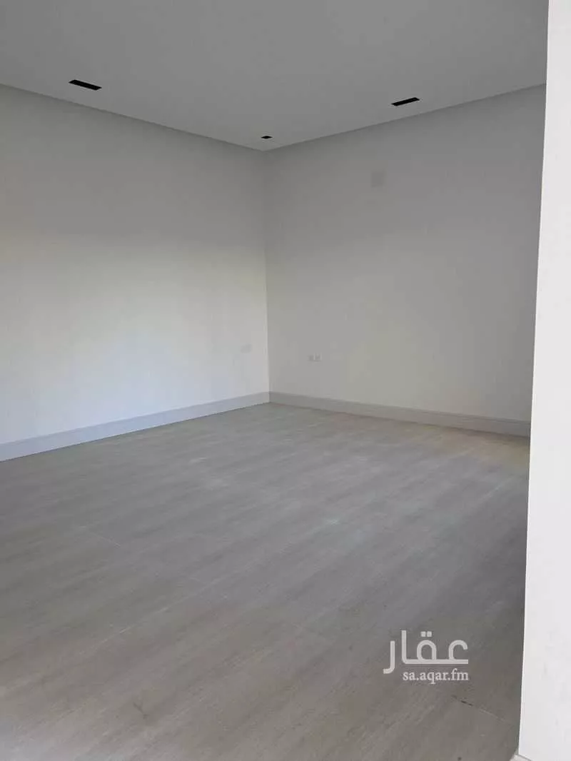 4 bedroom villa in Dhahrat Namar, Riyadh 4