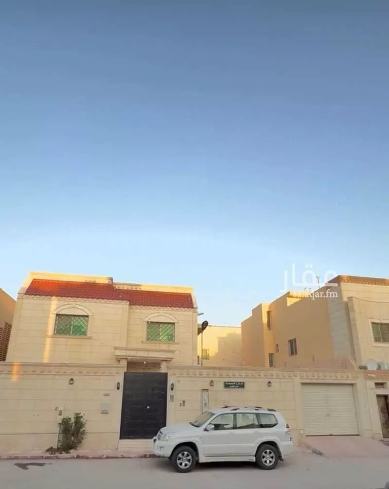 فيلا 5 غرف في الربيع