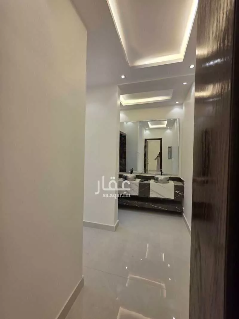 5 bedroom floor in Badr 5