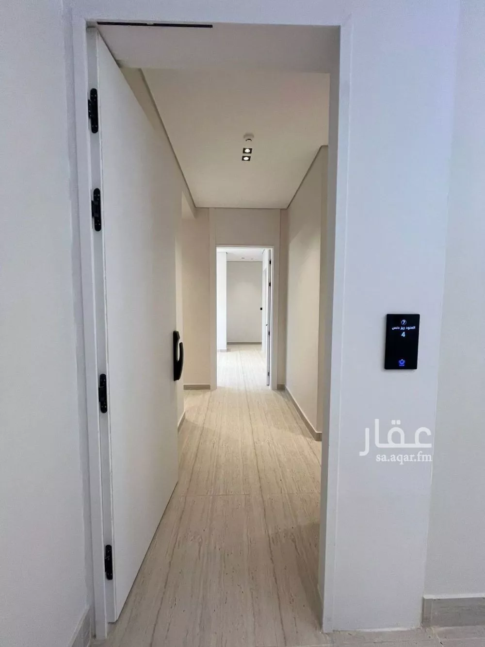 شقة 5 غرف في عكاظ 1