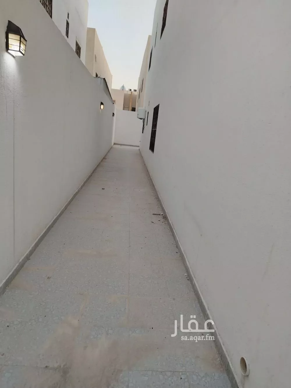 فيلا 7 غرف في النرجس 2