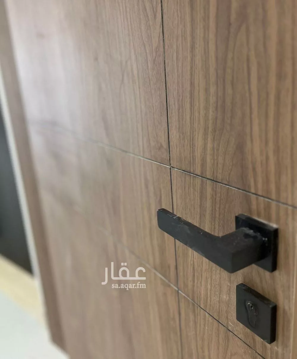 شقة 3 غرف في عكاظ 4