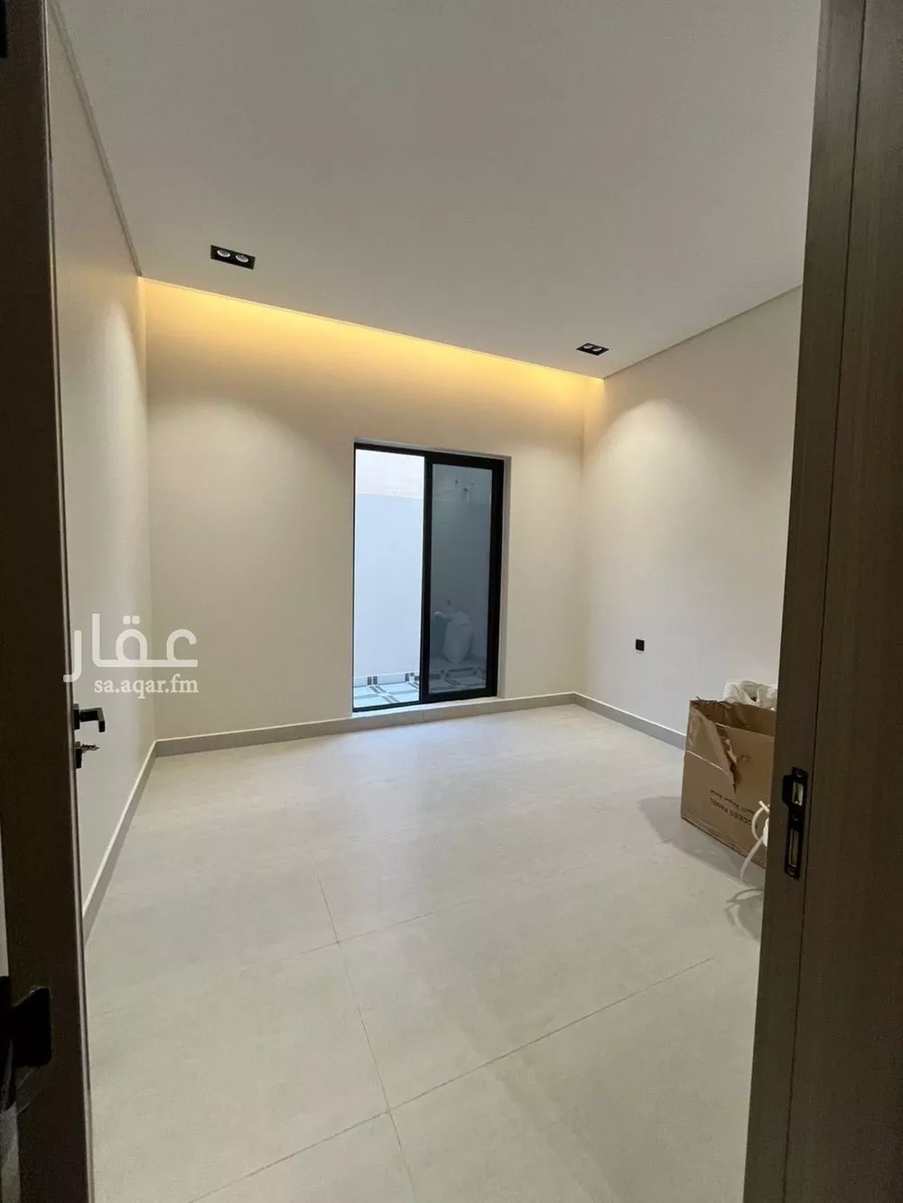 دور 4 غرف في السويدي 2