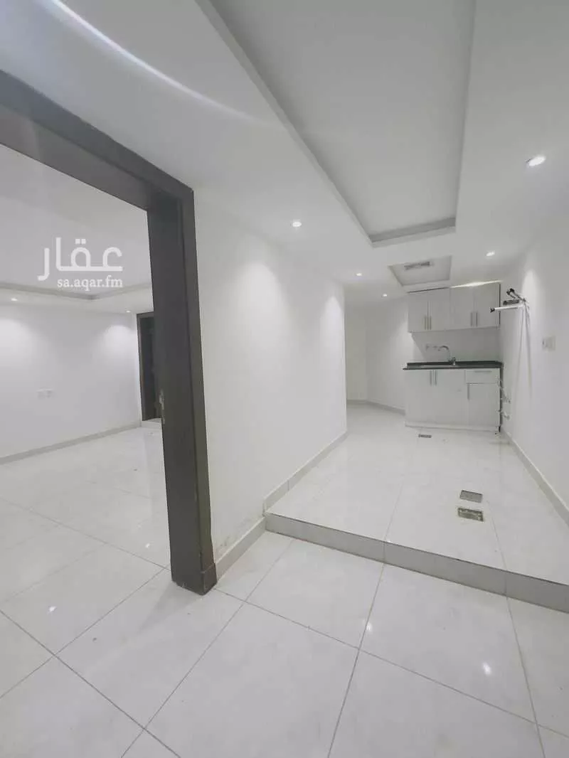 1 bedroom floor in Muraykh 1