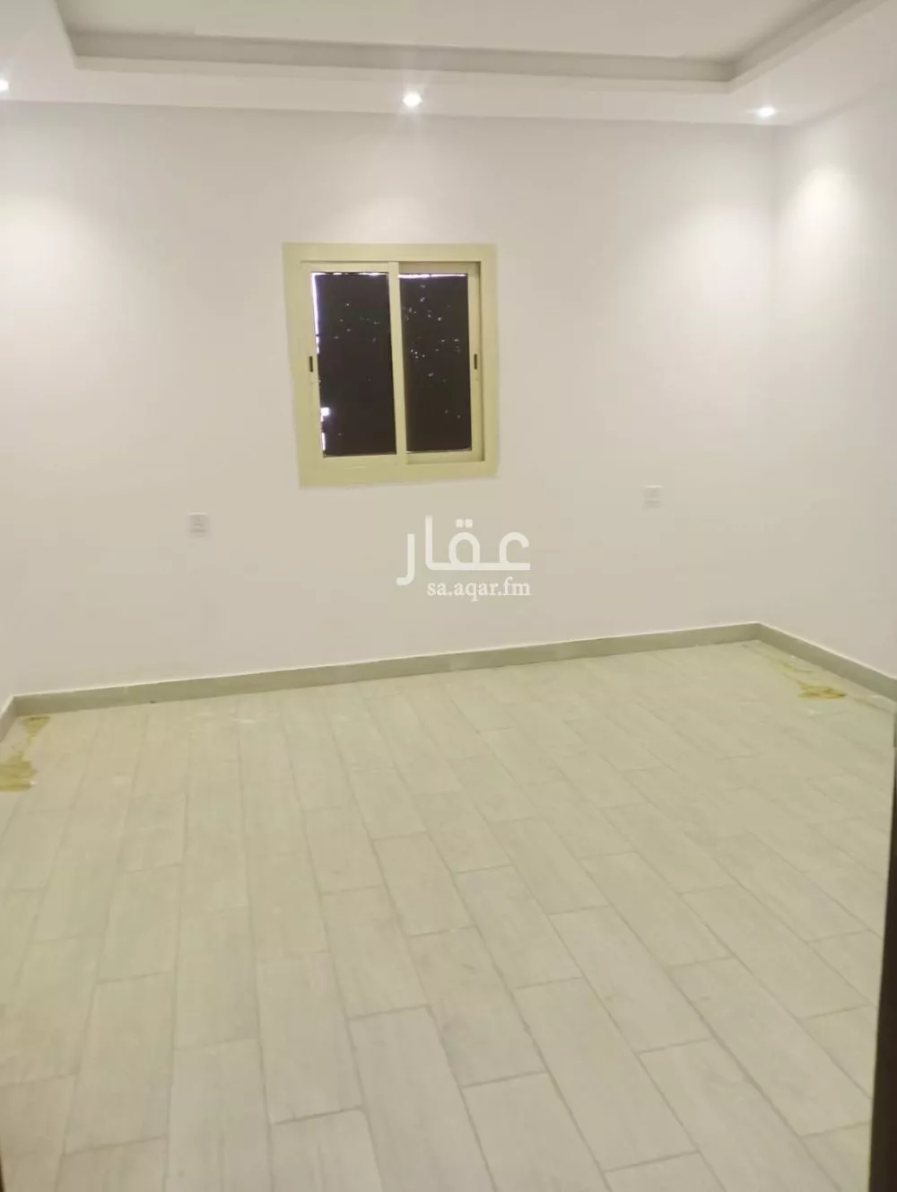 شقة 1 غرف في مريخ 1