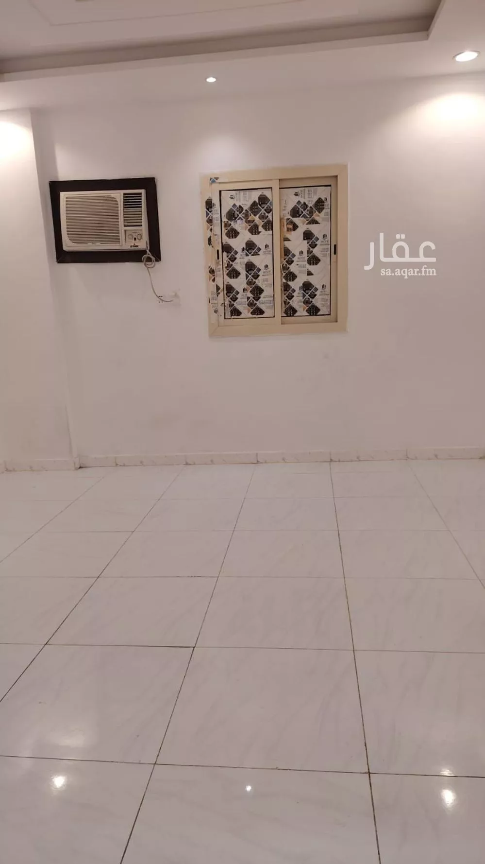 شقة 1 غرف في مريخ 2