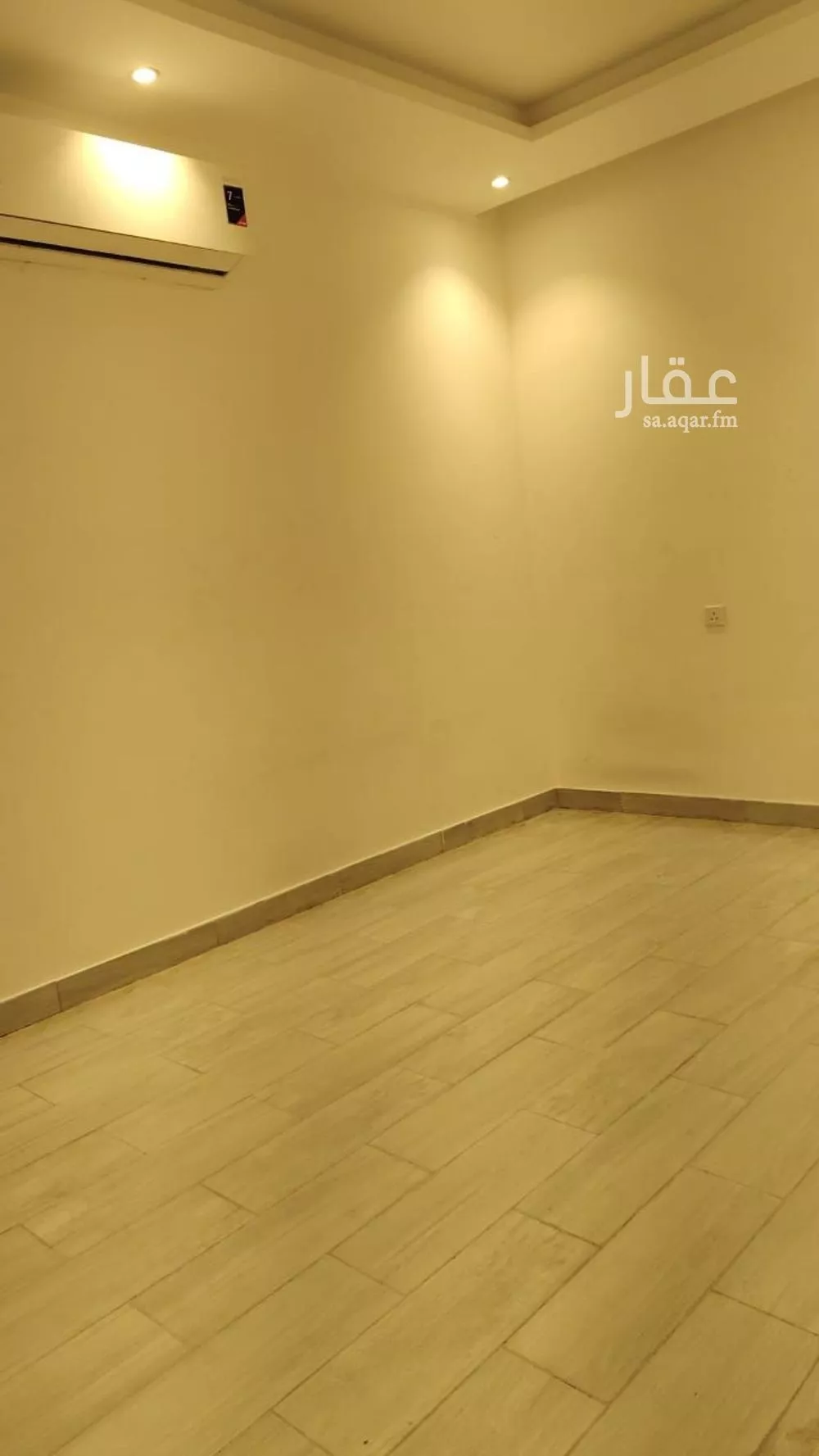 شقة 1 غرف في مريخ 2