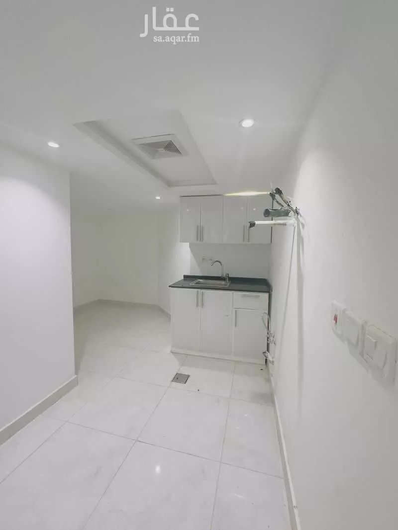 شقة 1 غرف في مريخ 4