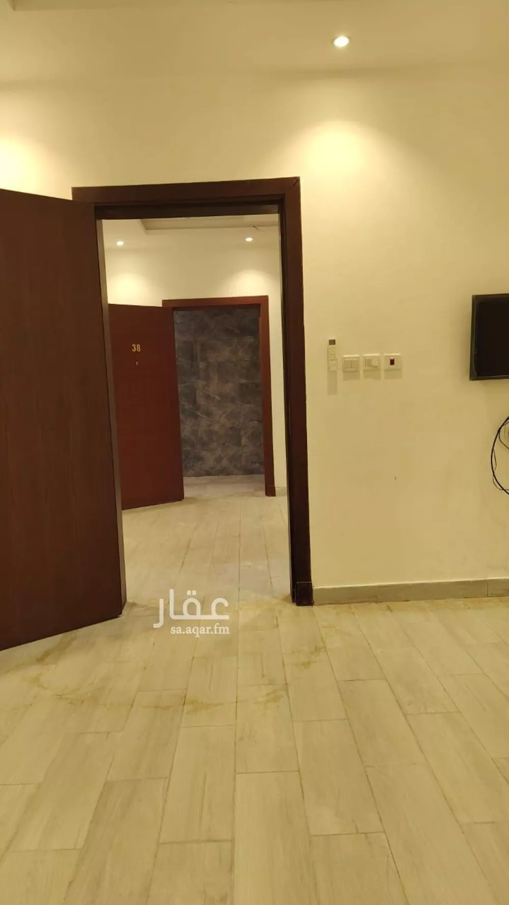 شقة 1 غرف في مريخ 2