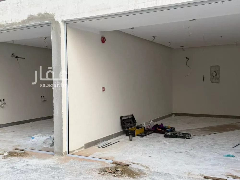 محل 525 م² في البوادي 2