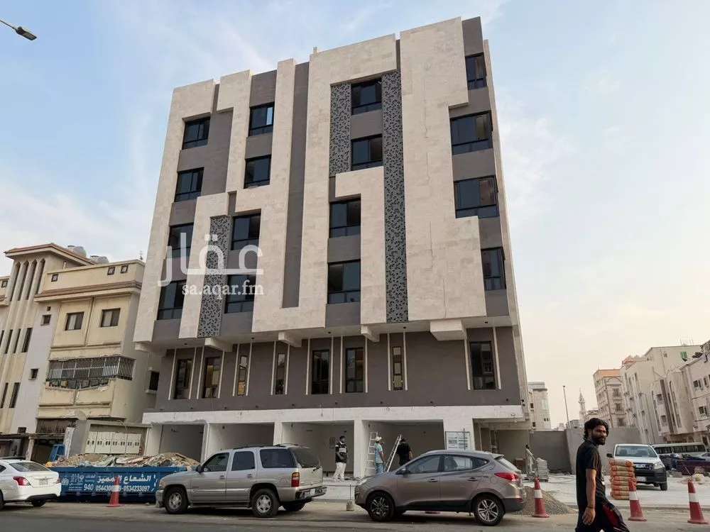 shop in Al Bawadi, Jeddah 7