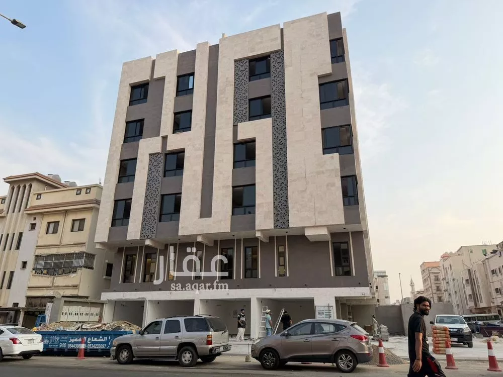 shop in Al Bawadi, Jeddah 7