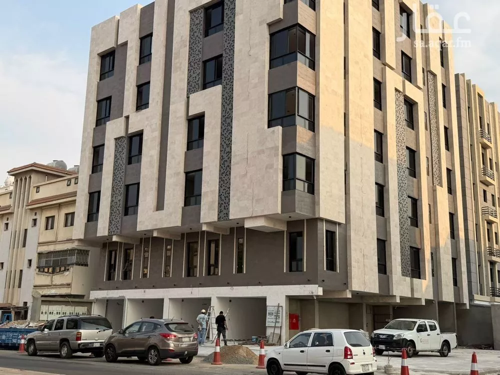 shop in Al Bawadi, Jeddah 6