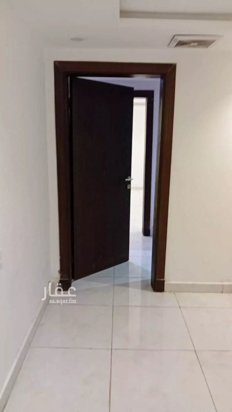 شقة 1 غرف في مريخ 2