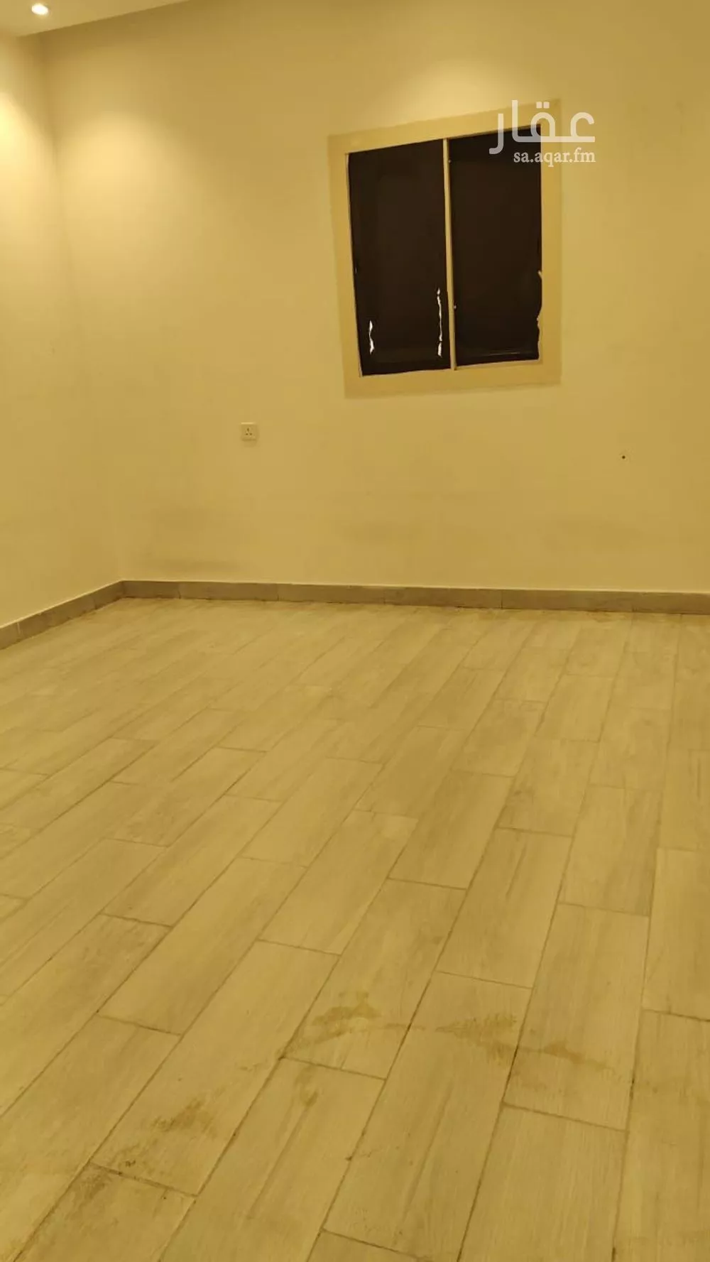 شقة 1 غرف في مريخ 2