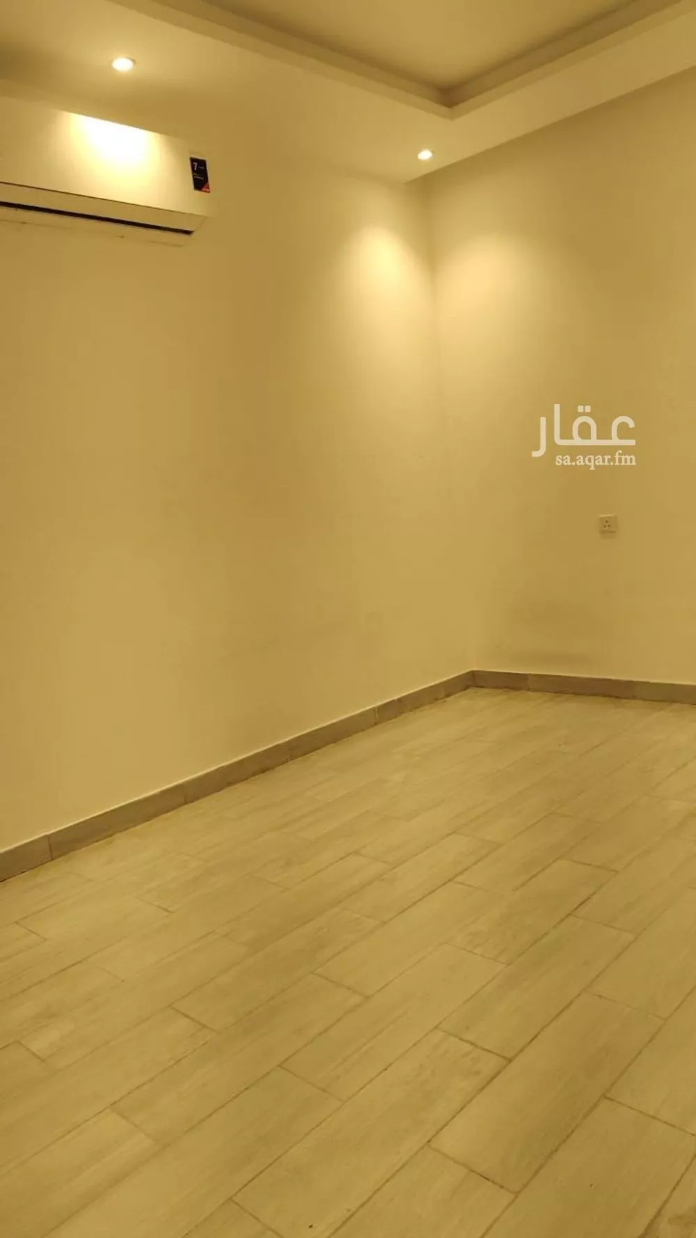 شقة 1 غرف في مريخ 4