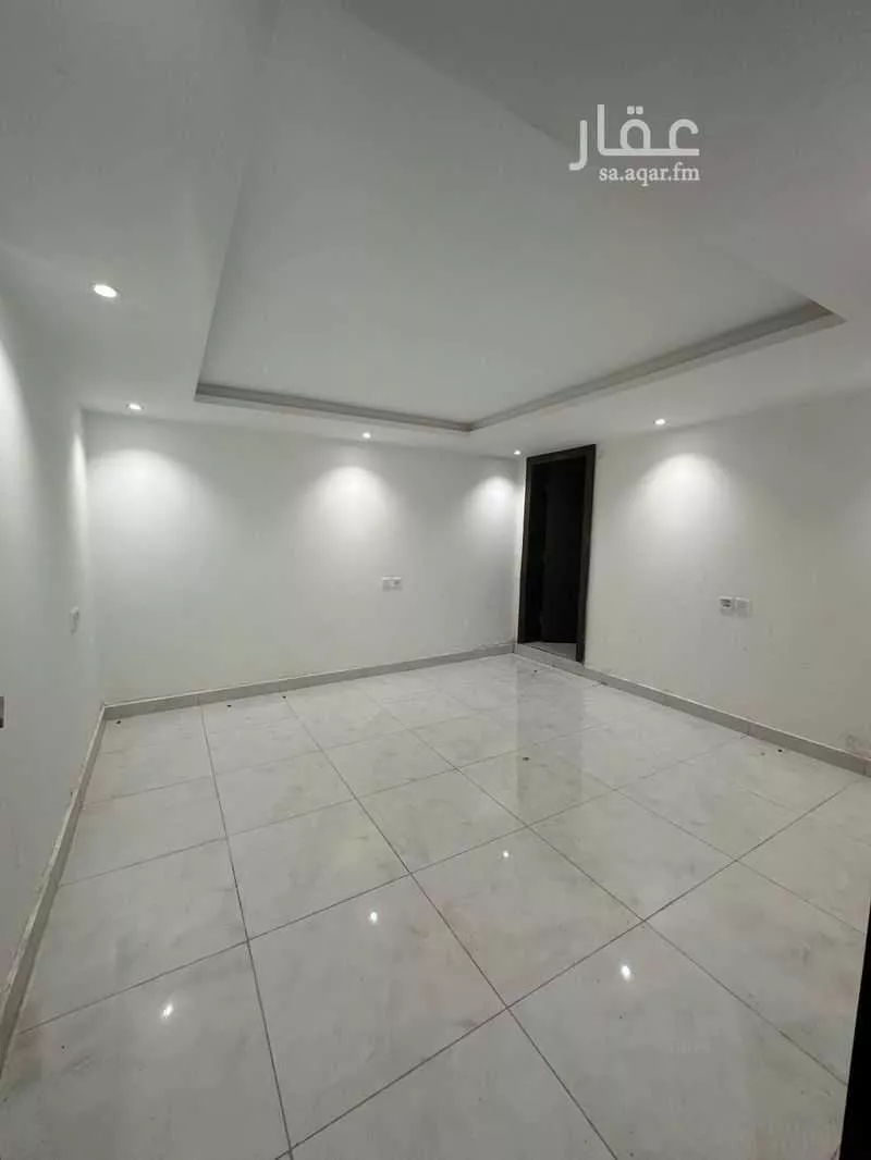 1 bedroom floor in Muraykh 3