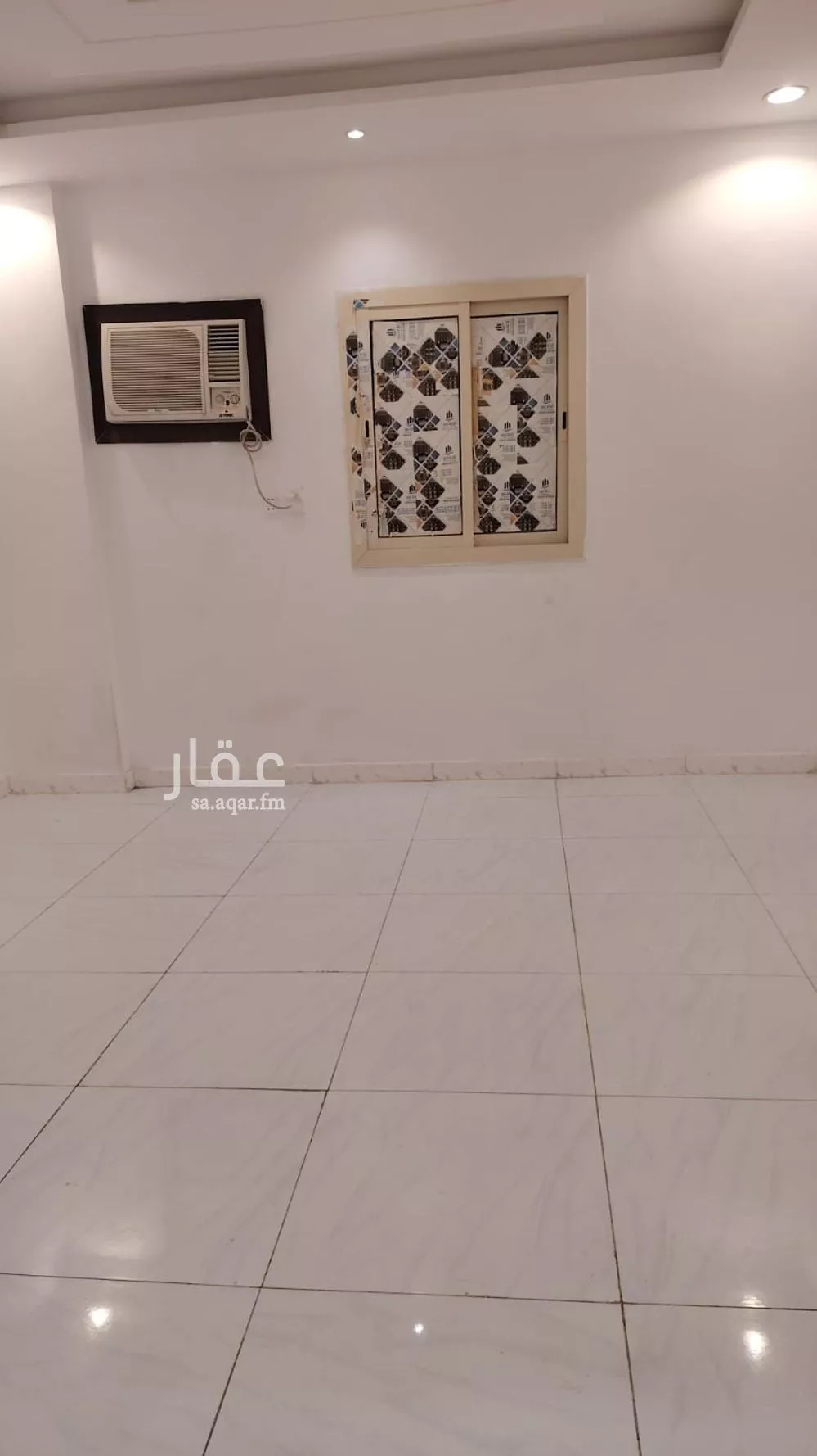 شقة 1 غرف في مريخ 1