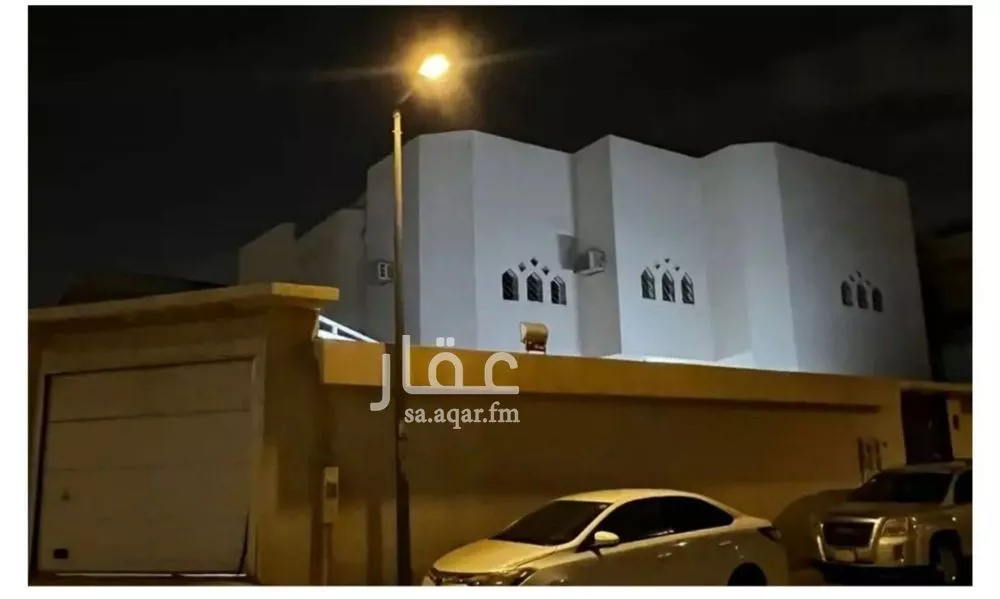 فيلا 6 غرف في النسيم الغربي 1