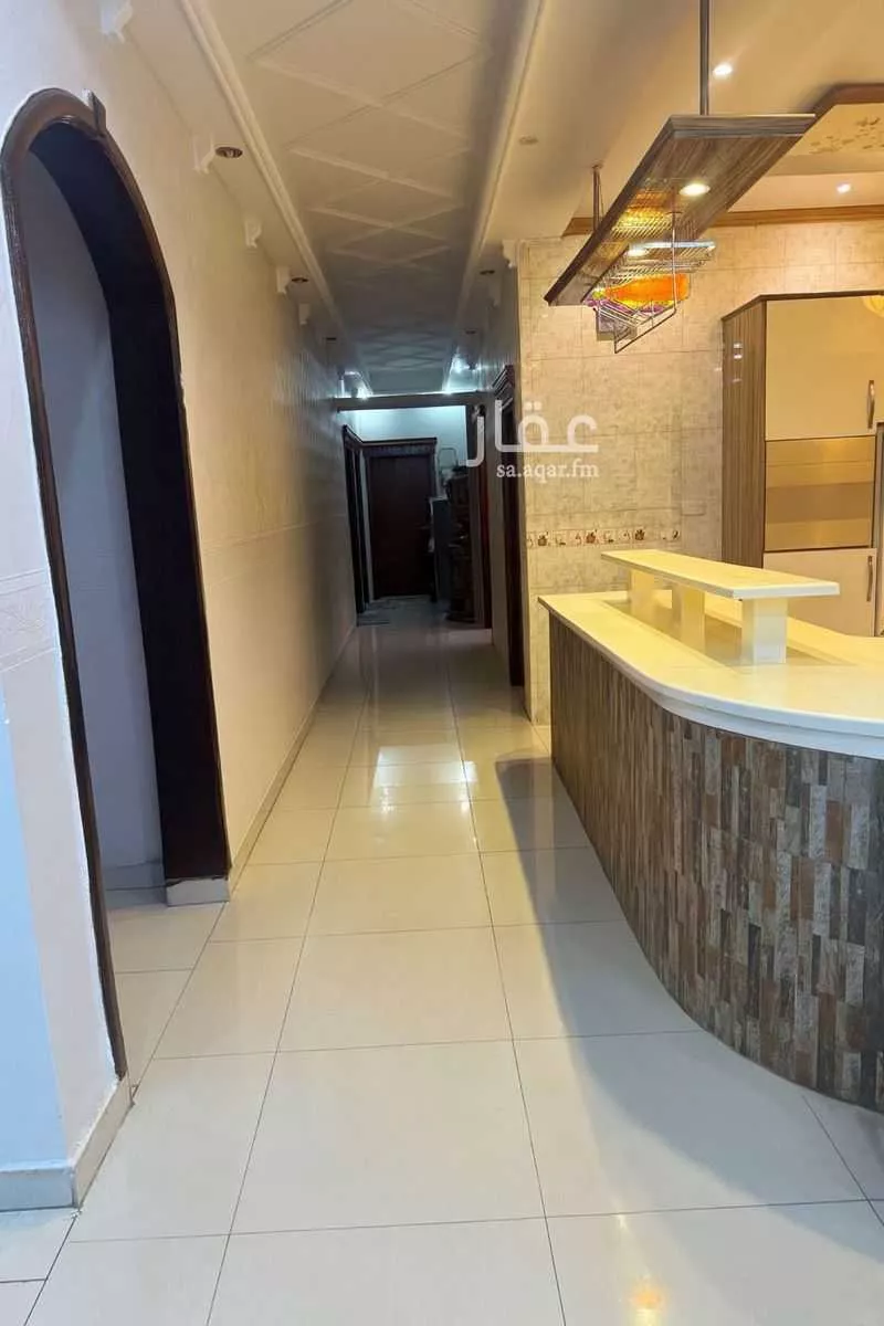 شقة 6 غرف في المروة 5