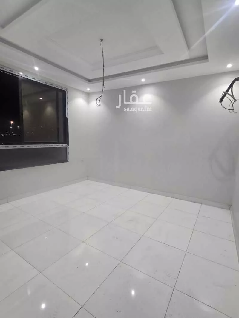 شقة 5 غرف في الواحة 3