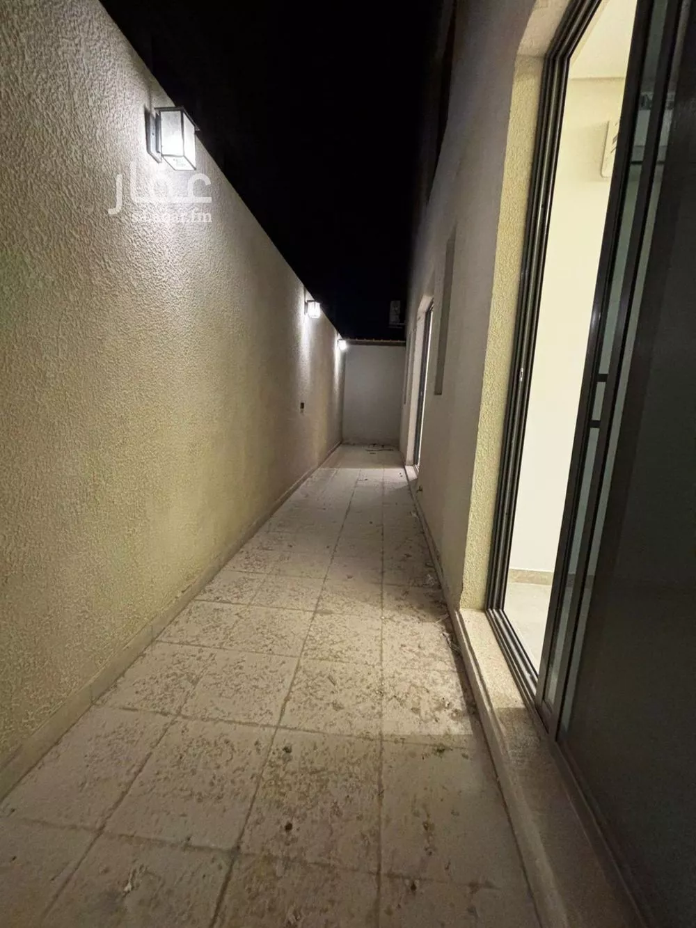 شقة 5 غرف في الرمال 4