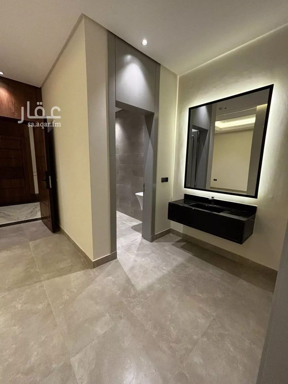 شقة 5 غرف في الرمال 5