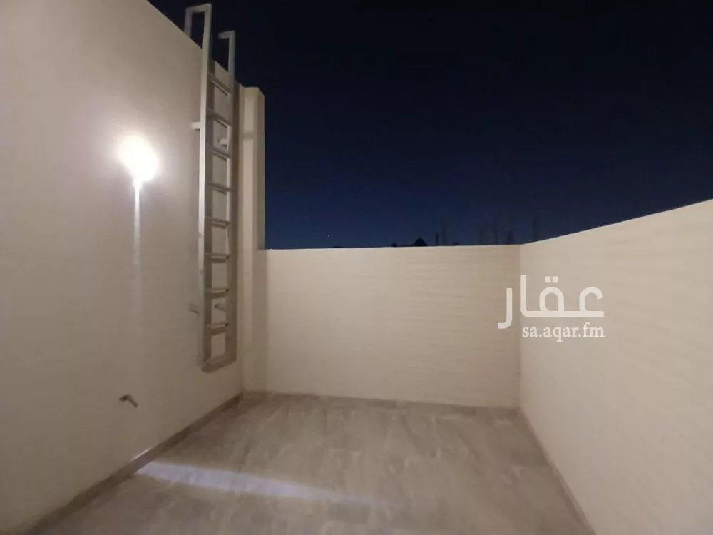4 bedroom floor in Qurtubah 3