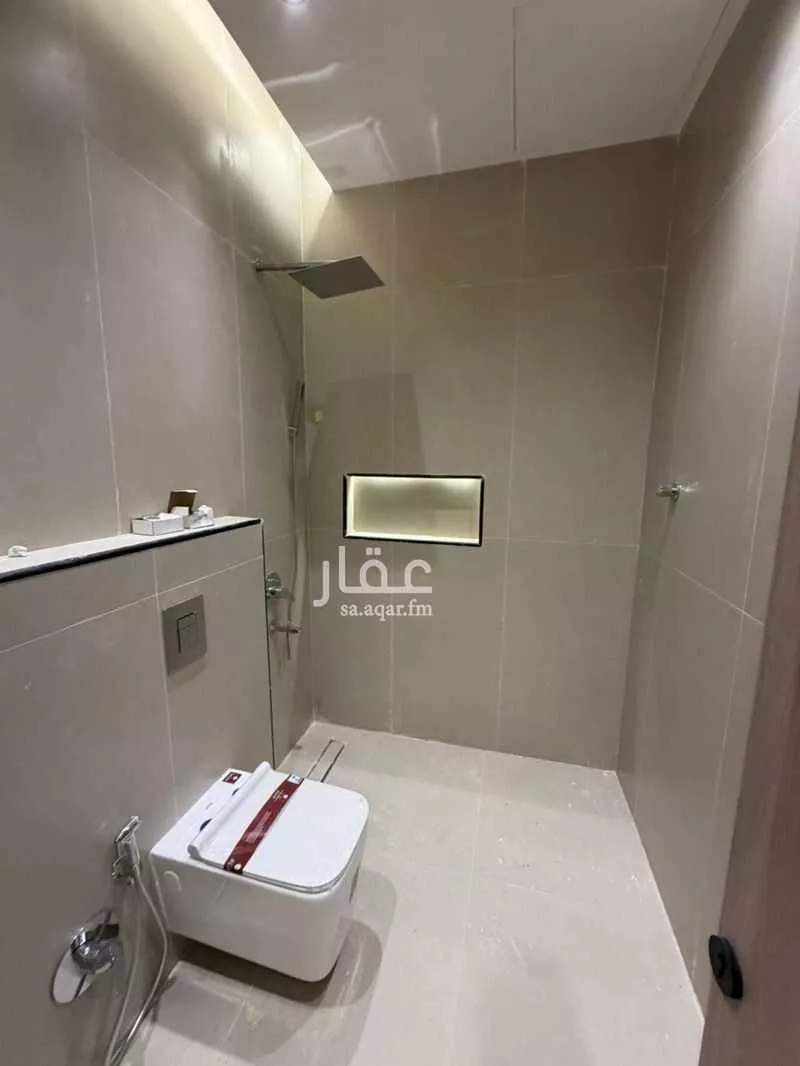 3 bedroom floor in Al Rimal 3