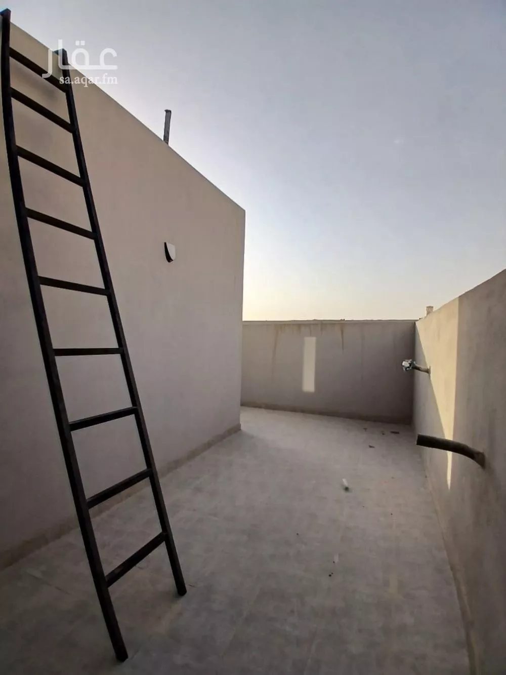 5 bedroom floor in Al Rimal 4