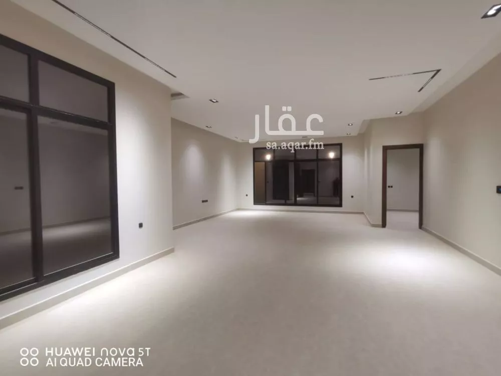 6 bedroom villa in Qurtubah, Riyadh 10
