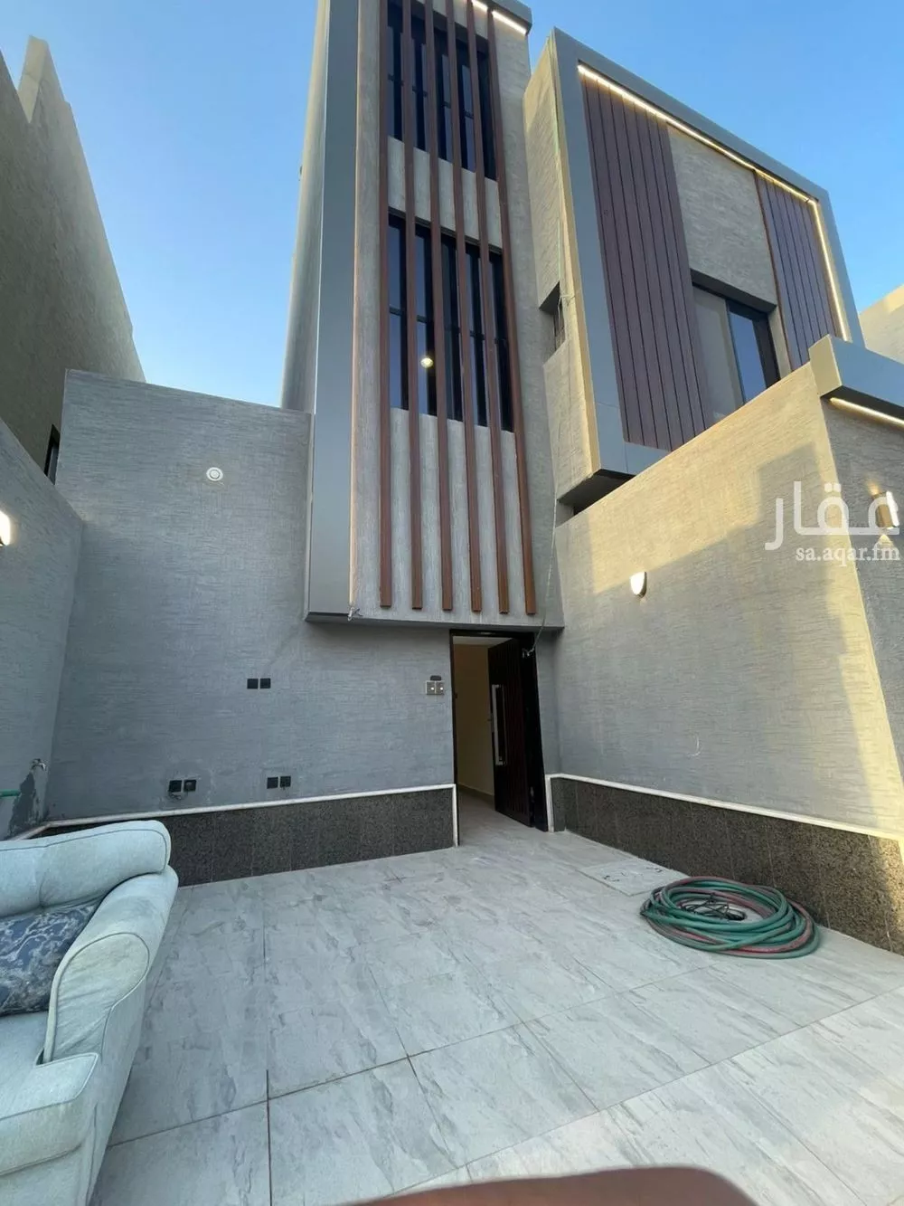3 bedroom floor in Al Rimal 2