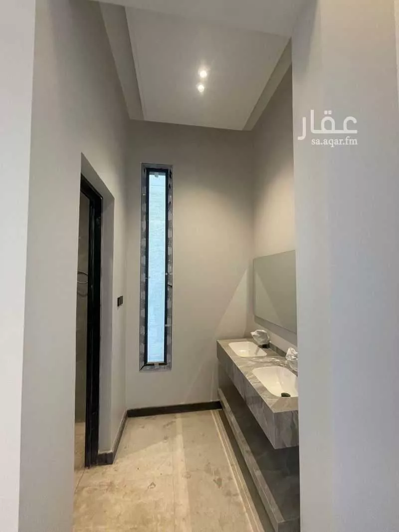 فيلا 5 غرف في الرمال 2