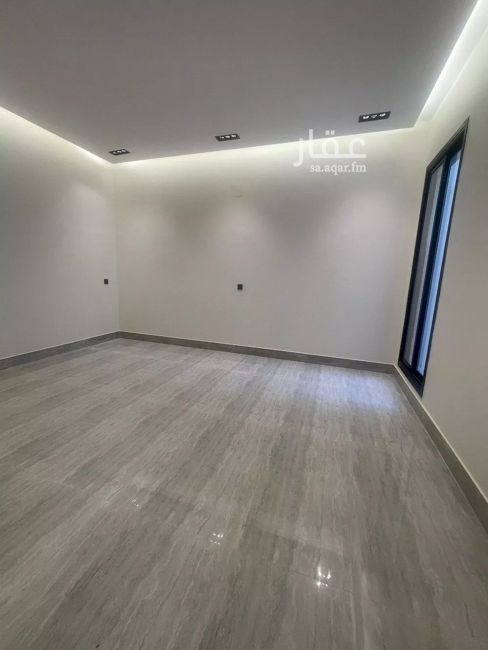 4 bedroom floor in Al Rimal 2