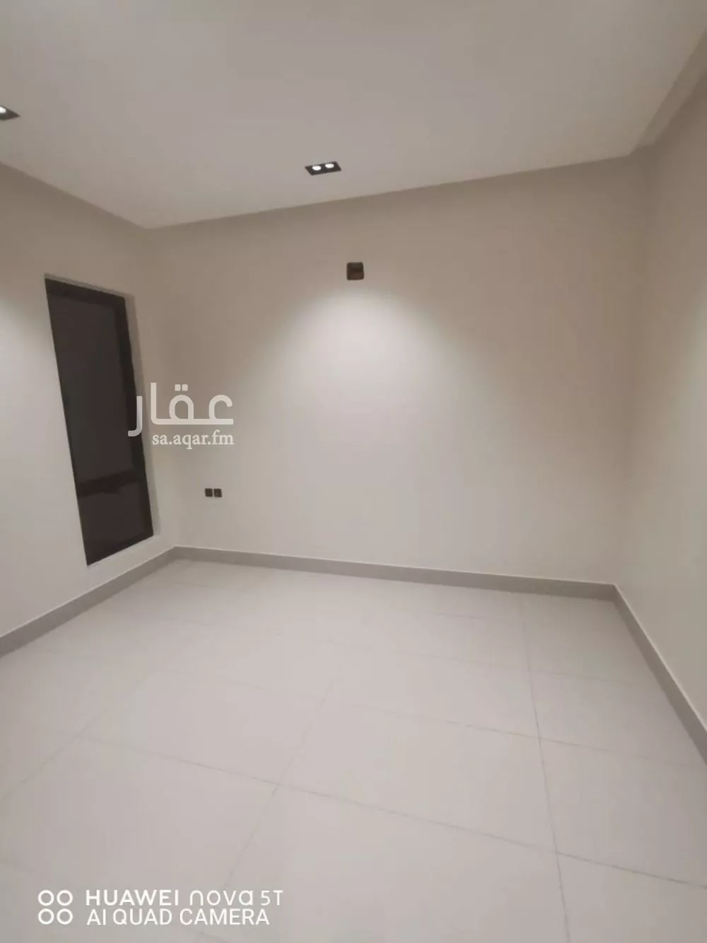 3 bedroom floor in Al Khaleej 2