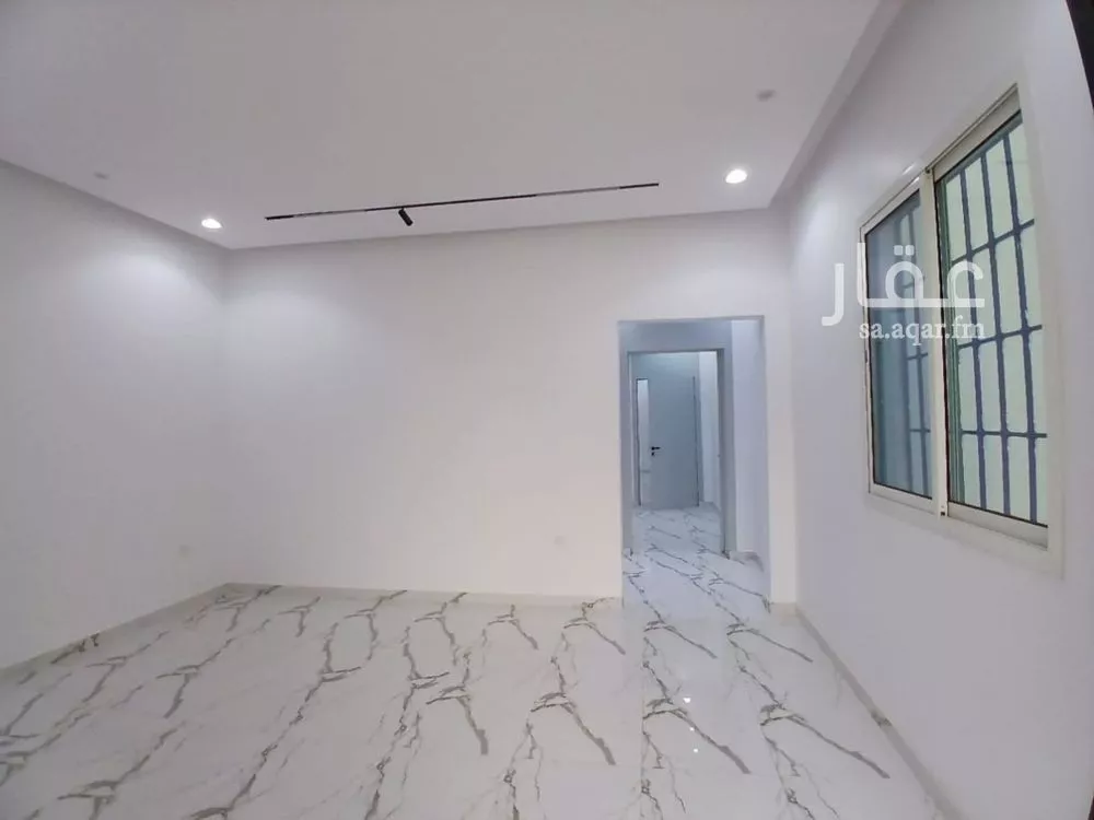 4 bedroom floor in Al Rimal 1