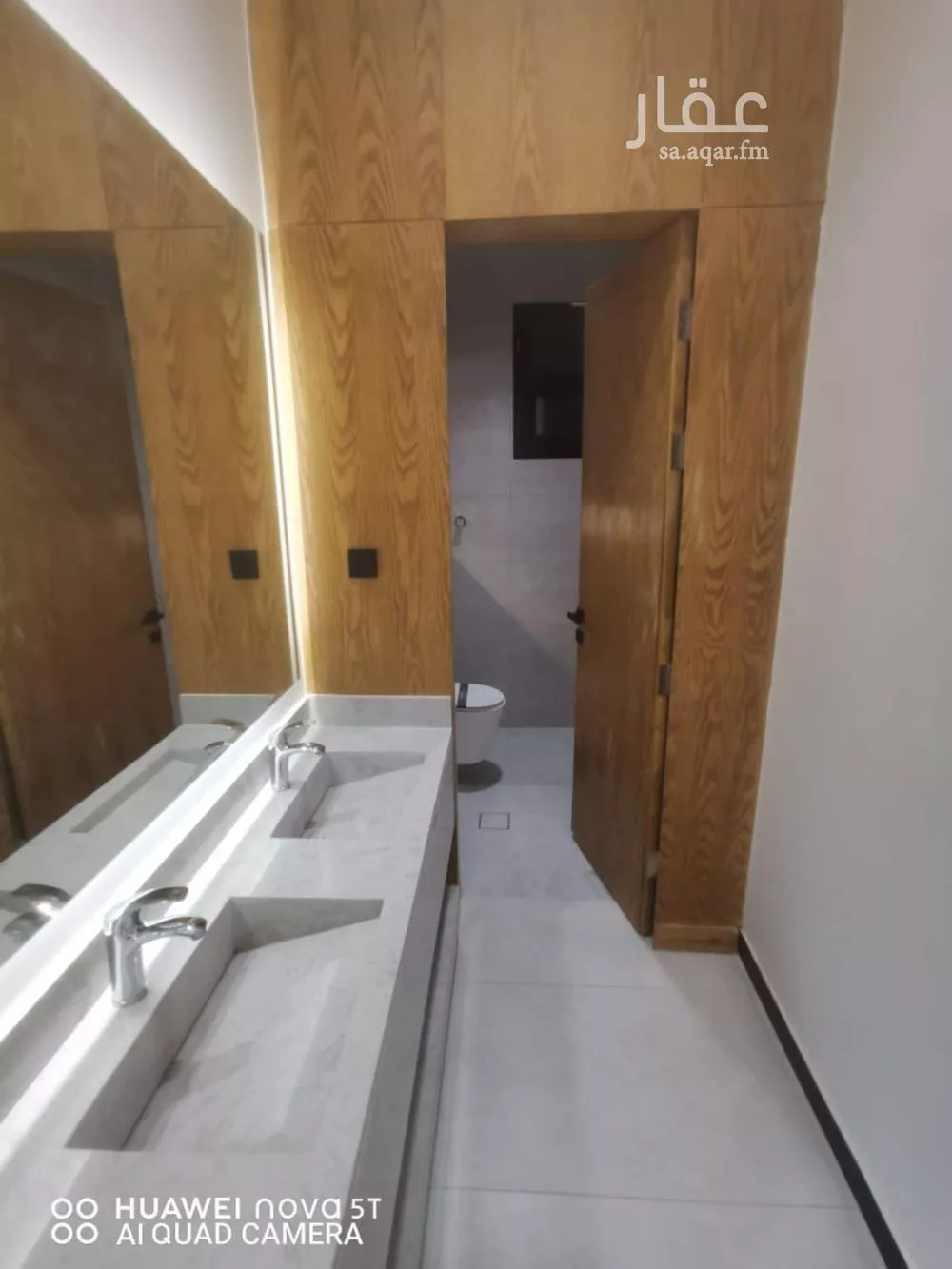 فيلا 4 غرف في الجنادرية 5